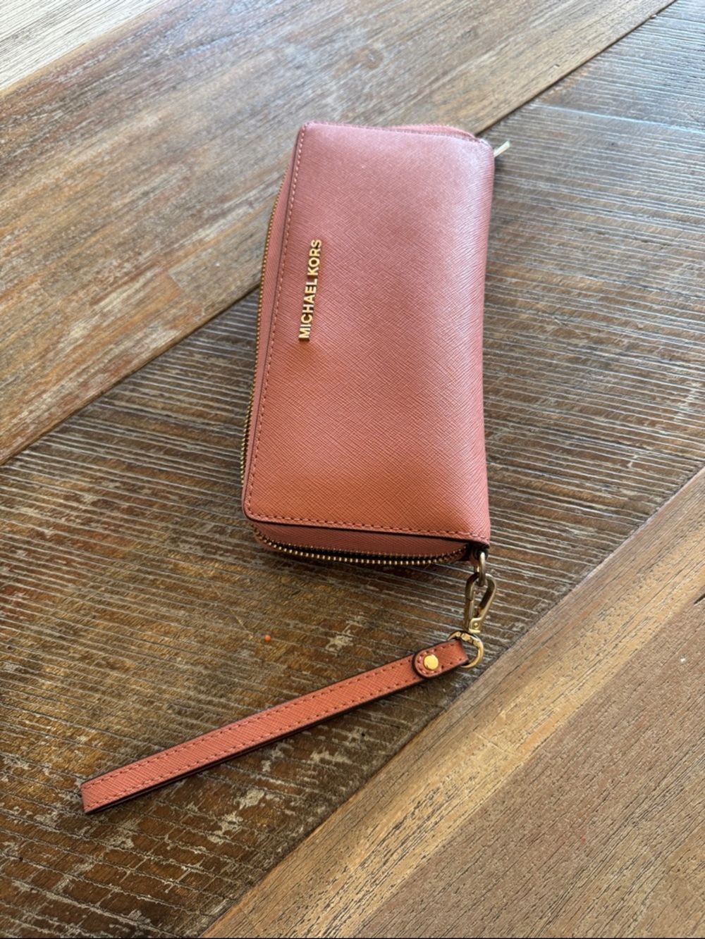 Michael Kors Mauve Pink Saffiano Zip Wallet Wristlet